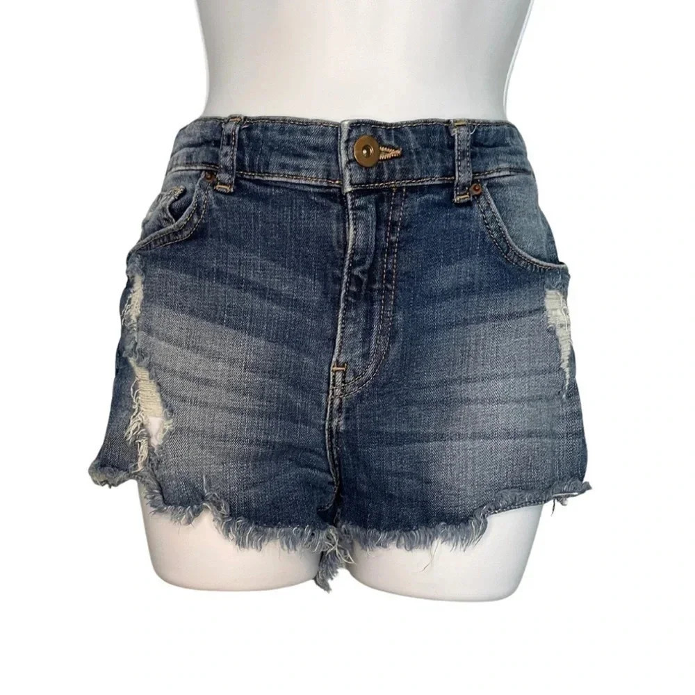 H&M Women's Size 8 Denim Dark Wash Distressed Frayed Jeans Shorts